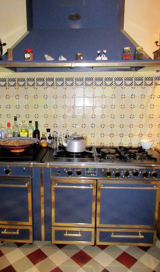 Bed and Breakfast Le Manoir Sur La Roche, 74, Impasse Du Manoir, 71520 Navour Sur Grosne D121 Clermain Экстерьер фото